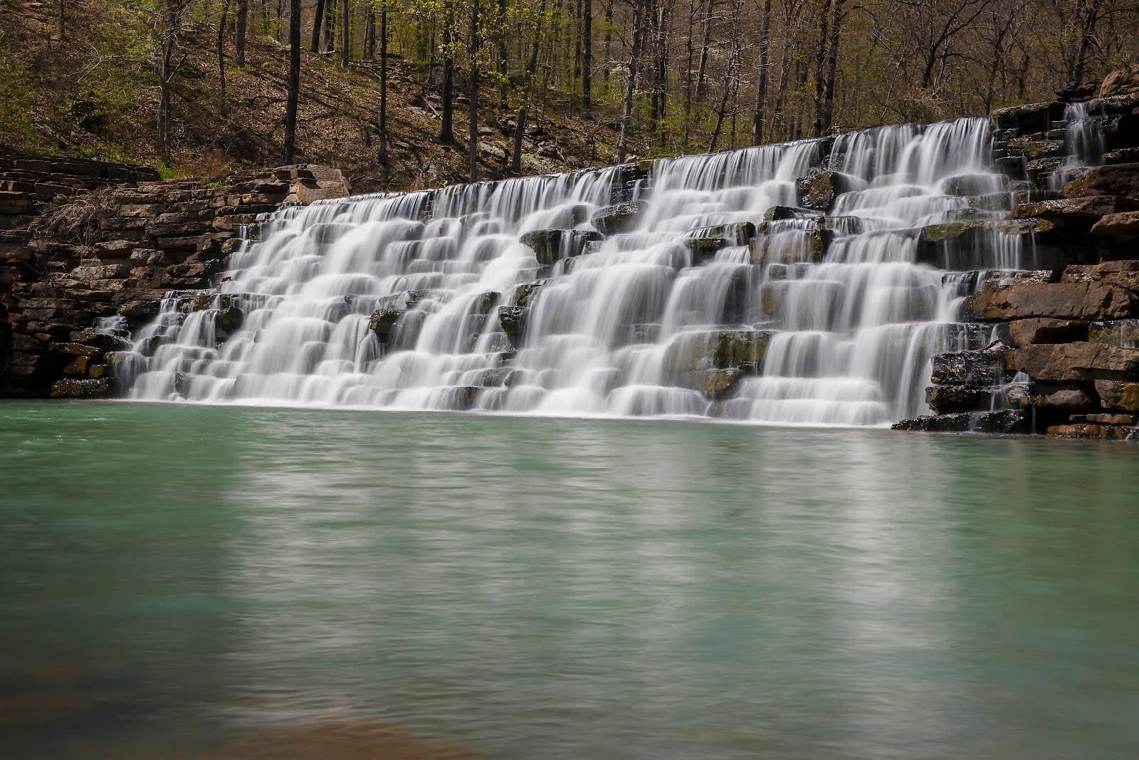 Devil's Den State Park