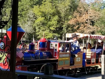 Beavers Bend State Park & Beavers Bend Depot Trail Rides