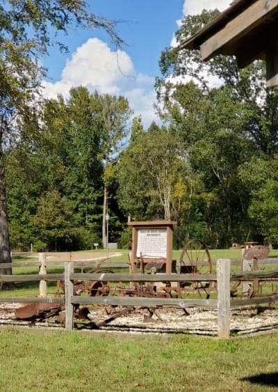 Enid Lake | Ford's Well & Spyglass Hill Equestrian Trail