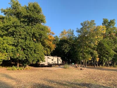 Sarge Creek Campground & Five Fingers Trail