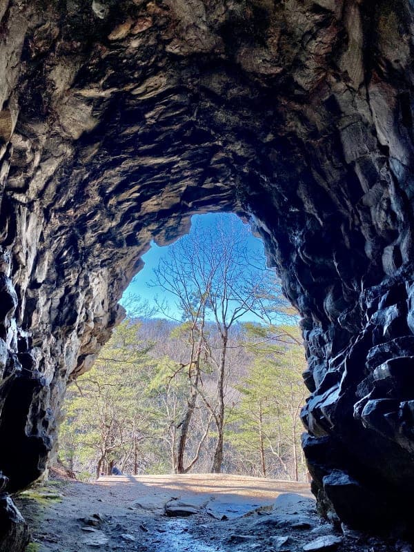 Hanging Rock State Park – Tory's Den Parking Area